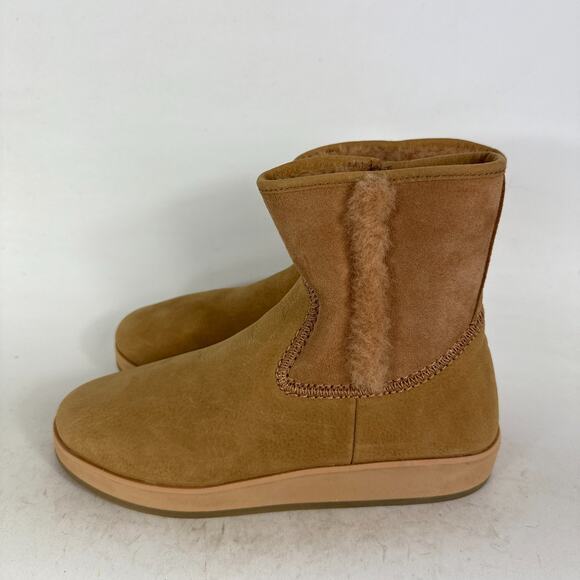 Olukai Pa'ina Hulu Winter Boot Womens 7 Brown Suede Leather Side Zip Booties NWT - Picture 5 of 9